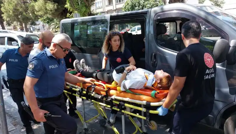 Samsun'da Minibüs Kamyona Çarptı: Feci Kazanın Detayları
