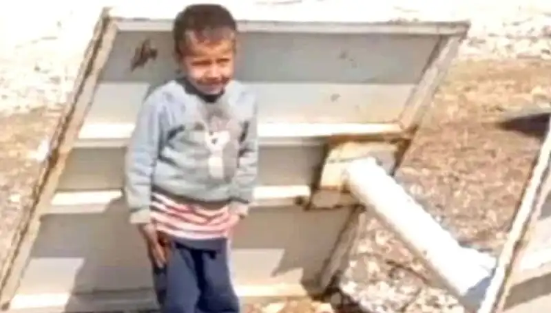 Sulama Kanalına Düşen Çocuk Hayatını Kaybetti: Aile ve Komşular Şoka Uğradı