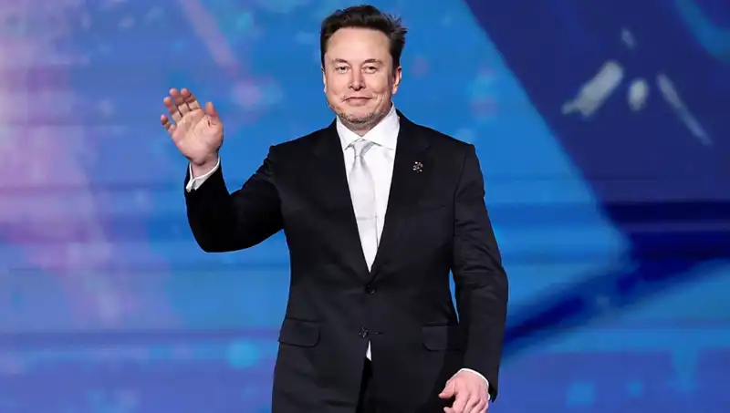 Tesla, Kendi Canavarı Model X'i Rafa Kaldırdı: Nedenleri ve Sonuçları