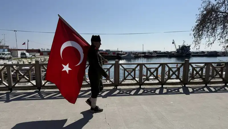 7 Yıldır Şehitler İçin Yürüyüşte Olan Kahramanın Çanakkale Yolculuğu