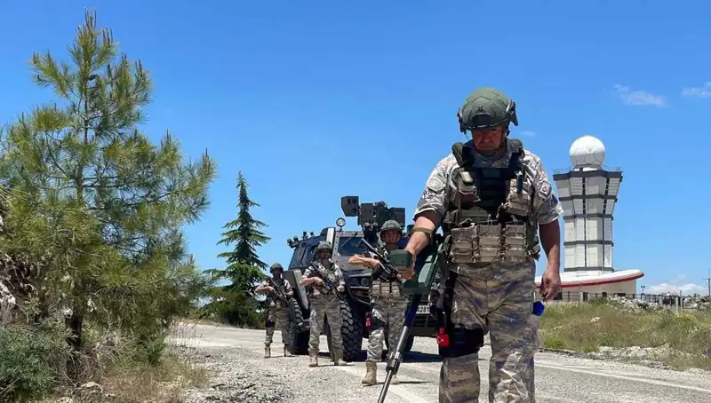 Mehmetçik Bayramda Nöbette: Vatan Sevgisi ile Görev Başında