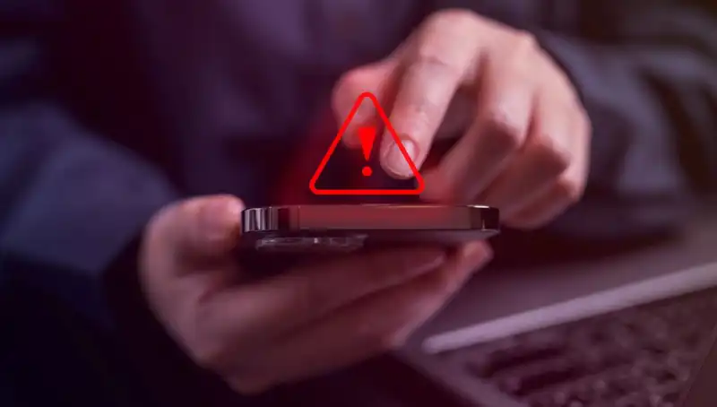 İngiltere'nin Tarihi Alarm: 87 Milyon Telefon Aynı Anda Çağrılacak