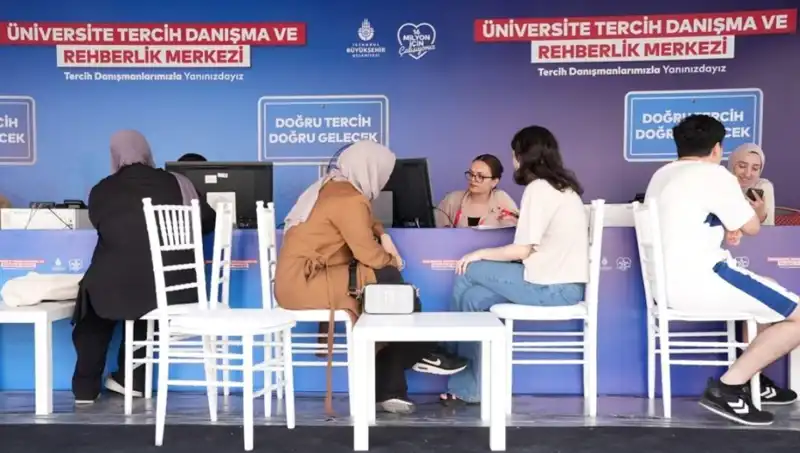 İstanbul'da Öğrencilere Destek İçin Yeni Rehberlik Merkezleri Açıldı