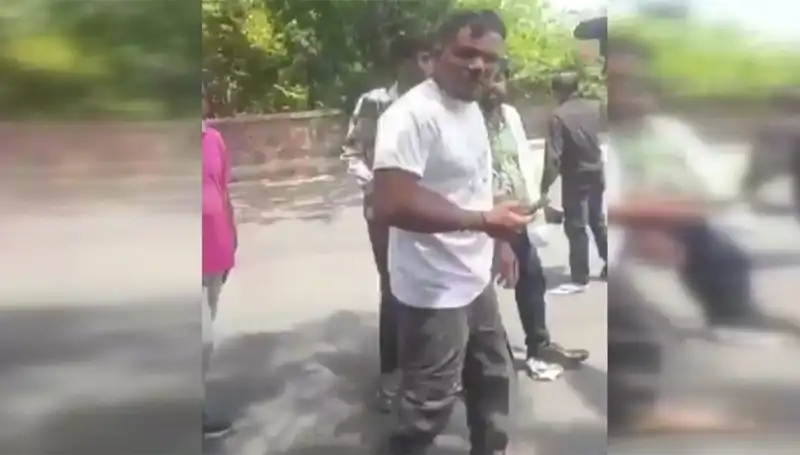 11A Yolcusunun Olağanüstü Hikayesi: "Biri Beni Yakaladı"