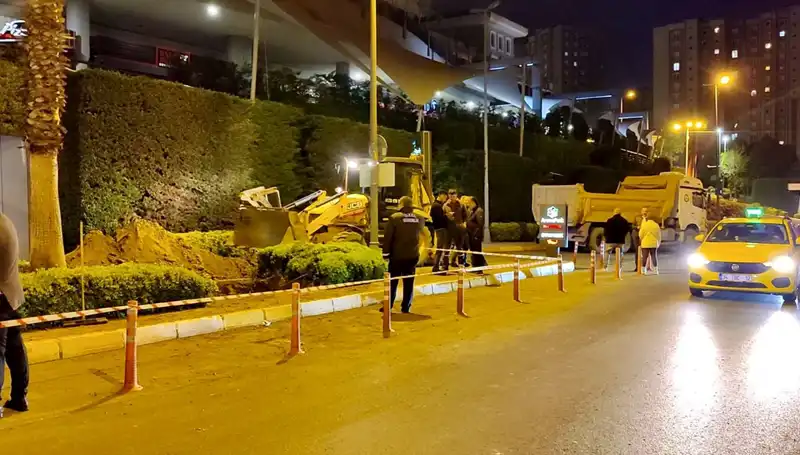 Küçükçekmece’de Doğal Gaz Borusu Sızıntısı: Büyük Panik ve Alınan Önlemler