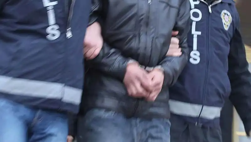 Erzincan'da Uyuşturucu Ticaretine Darbe: 5 Kişi Tutuklandı