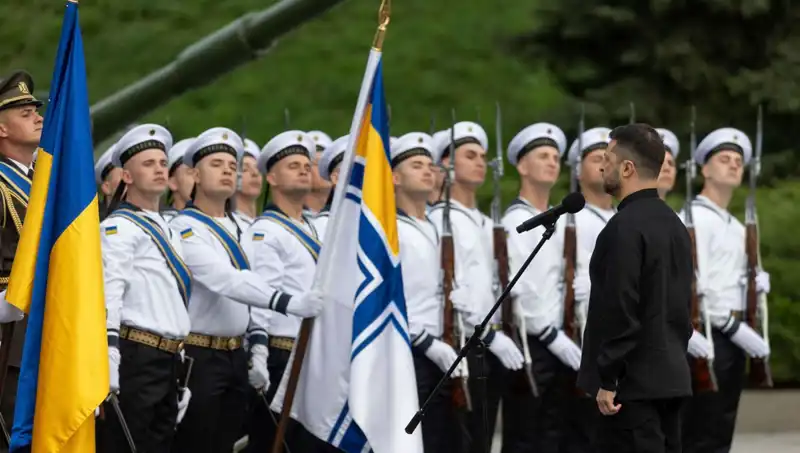 Zelenski, Bağımsızlık Günü’nde Duygulandıran Mektupları Okudu