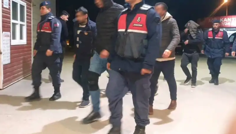 Bağ Evindeki Uyuşturucu Partisi: Polis Baskınında Şok Gelişmeler