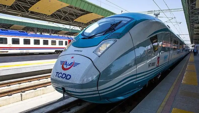 TCDD, 140 Tren Makinisti Alımı Yapıyor: Başvuru Süreci ve Şartları