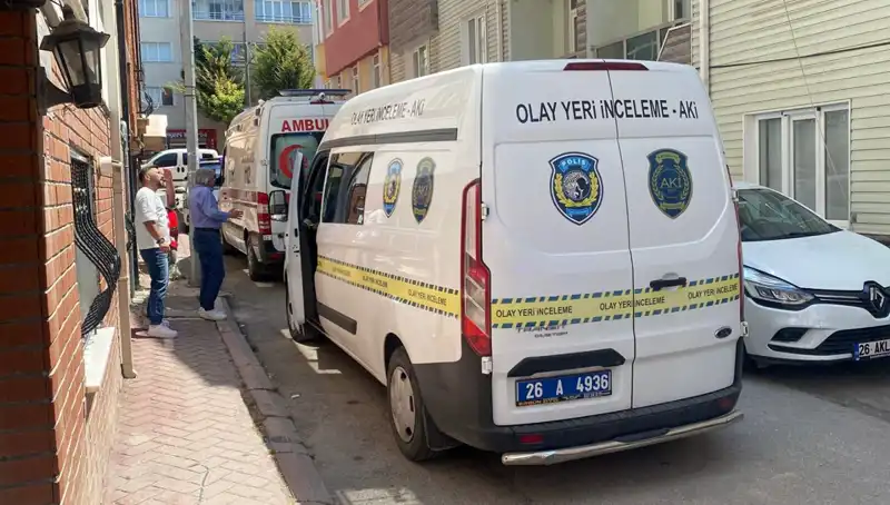 İki Çocuk Babası Adamın Evinin İçinde Tüyler Ürperten Ölümü