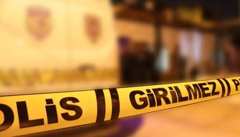 İzmir'de Şok Eden Kavga: Aynı Aileden 4 Kişi Ağır Yaralandı
