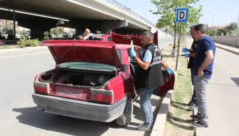 Yakıtı Bitince Yeni Araç Çalan Cüretkar Hırsızlık Olayı Şok Etti