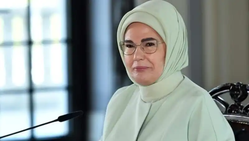 Emine Erdoğan'dan Uluslararası Aile Forumu'na Dikkat Çeken Katılım