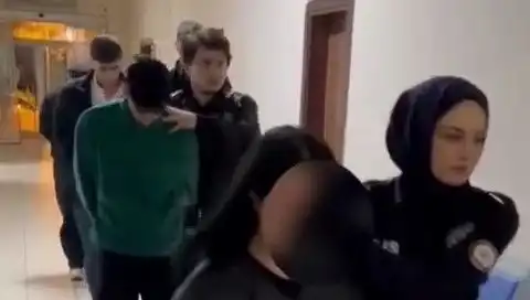 Silahla Telefon Gaspı Şok Edici Olay! 5 Şüpheli Kıskıvrak Yakalandı